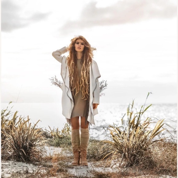 💞NWT AYA Sacred Wear Warm Boho Hoody Cardigan Off-White Belted Wrap Cardigan💞 - Picture 3 of 15